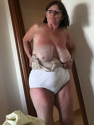 Free Grandma Nudes - Grandma Mature Nude Pics, Women Porn Gallery