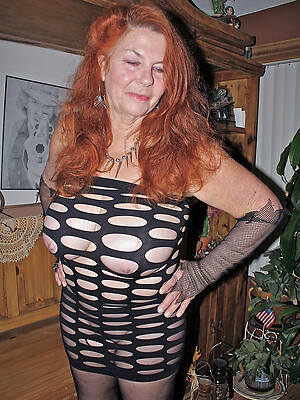 hot mature redheads pictures