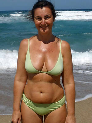 sexy full-grown in bikini photo