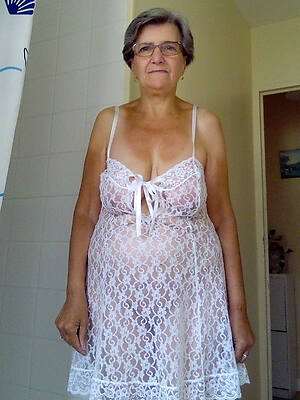 sexy naked grannies xxx pics