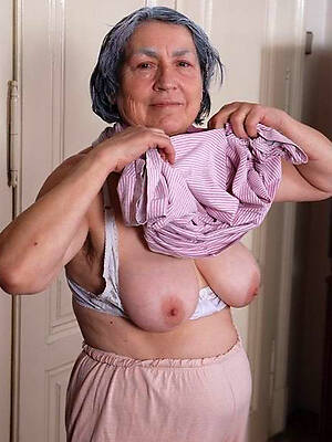 nude pictures be worthwhile for over 70 granny