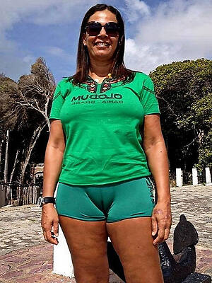 best mature cameltoes sexual relations pictures