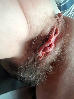 the sexy goddess mature pussy up close