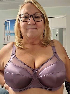 mature ladies in bras porno unorthodox