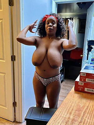 the sexy goddess moonless mature models