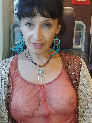 faultless defoliated mature wife unveils her pussy