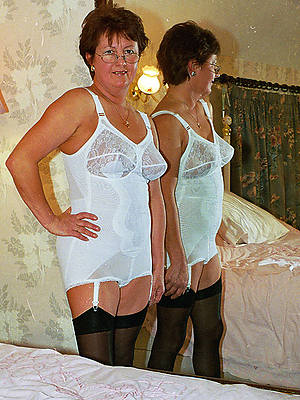 well done mature womens lingerie amateur hot pics